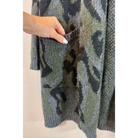 John + Jenn Andre Camo Open Front Mid Length Cardigan Sweater Women's XS - Picture 3 of 10